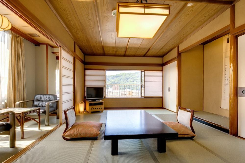 Hotel Shiroyama Yugawara Exterior foto